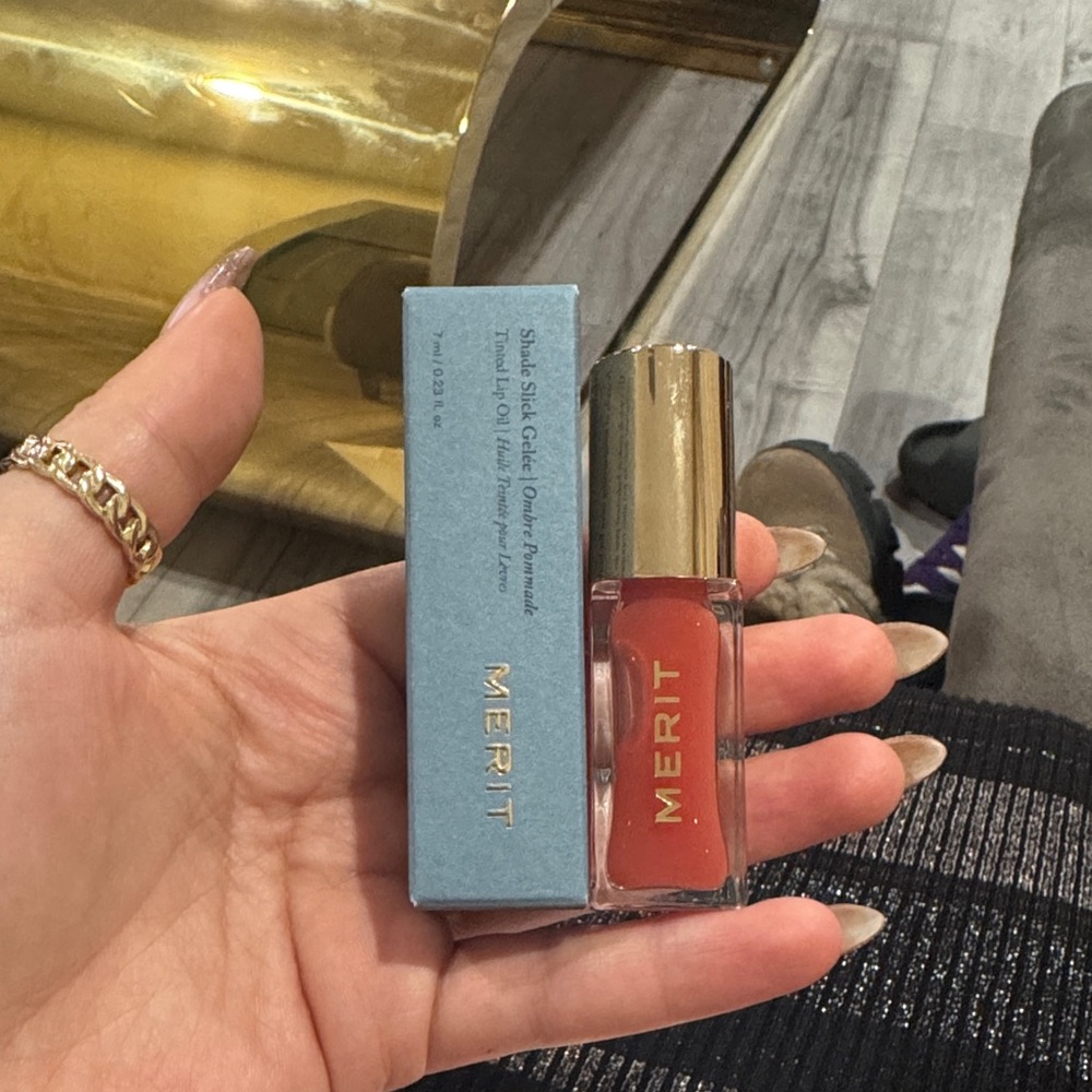 Merit Sheer Lip Oil - Jete